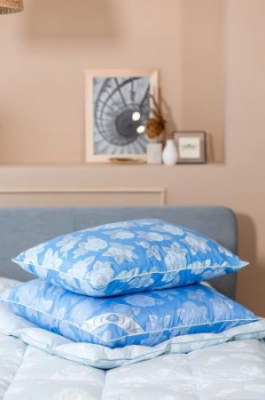 ПОДУШКА С КАНТОМ "КОМФОРТ", 68Х68, 1700 Г.