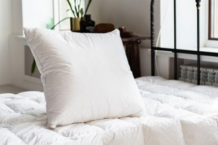 ПУХОВАЯ ПОДУШКА, СРЕДНЯЯ, «ОРХИДЕЯ», 68X68 СМ