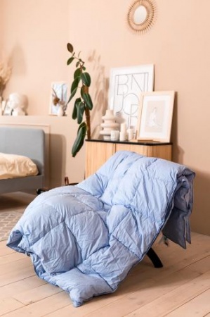 ОБЛЕГЧЕННОЕ ПУХОВОЕ ОДЕЯЛО «ДЕБЮТ», 220X240 СМ. 1080 гр