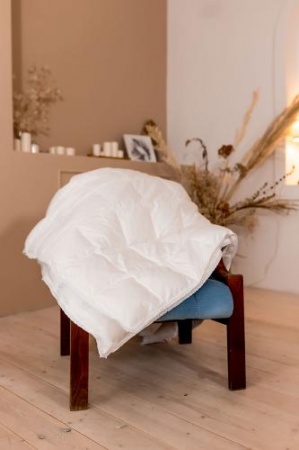 ОБЛЕГЧЕННОЕ ПУХОВОЕ ОДЕЯЛО «ГЛОРИЯ», 150X200 СМ